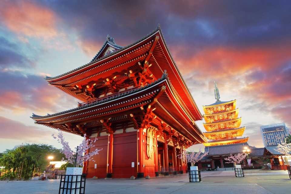 senso-ji Japan study tour by edtrips global